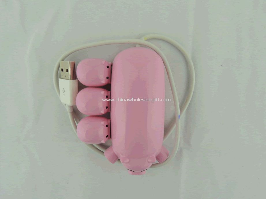 Concentradores USB de la historieta cerdo