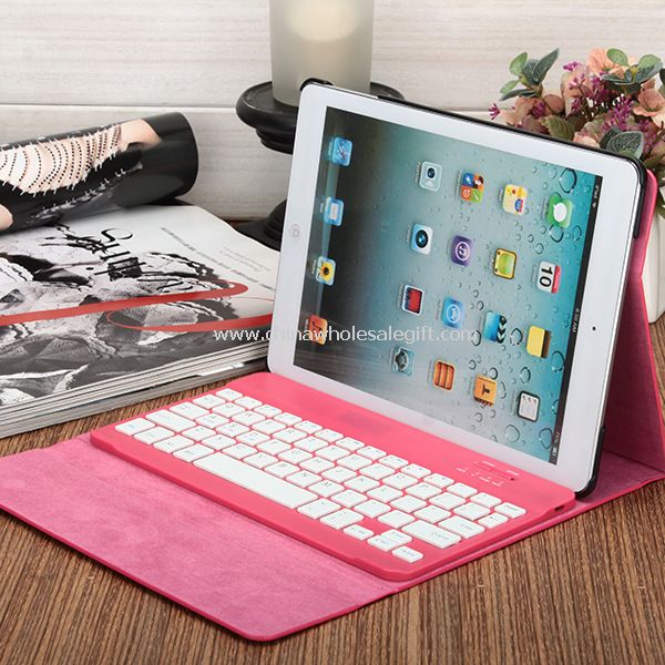 IPad Air keyboard with Pouch