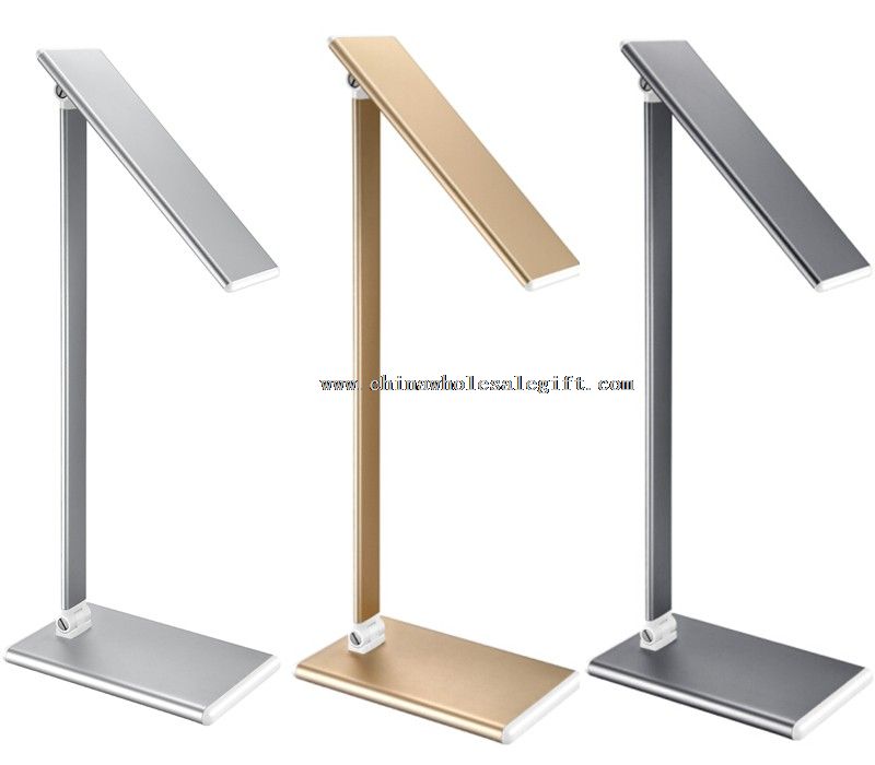 Alüminyum yenilikçi 8W kısılabilir led ofis masa lambası kalite seçimi