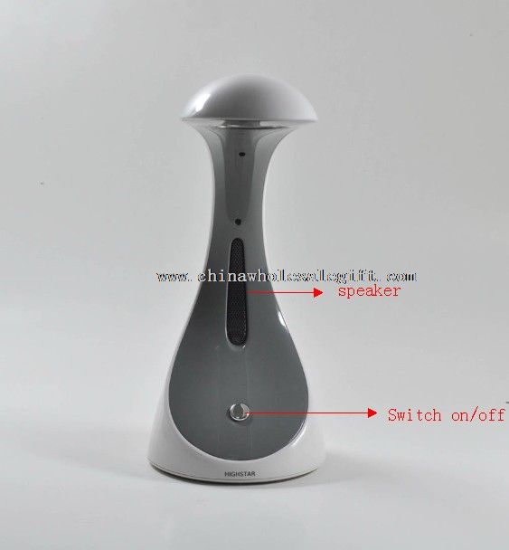 Cobra shape LED lamp with speaker