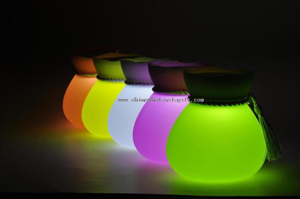 Renkli LED gece lambası