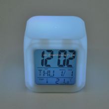 Reloj despertador cambiante de siete colores images