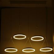 Lampade a sospensione LED images