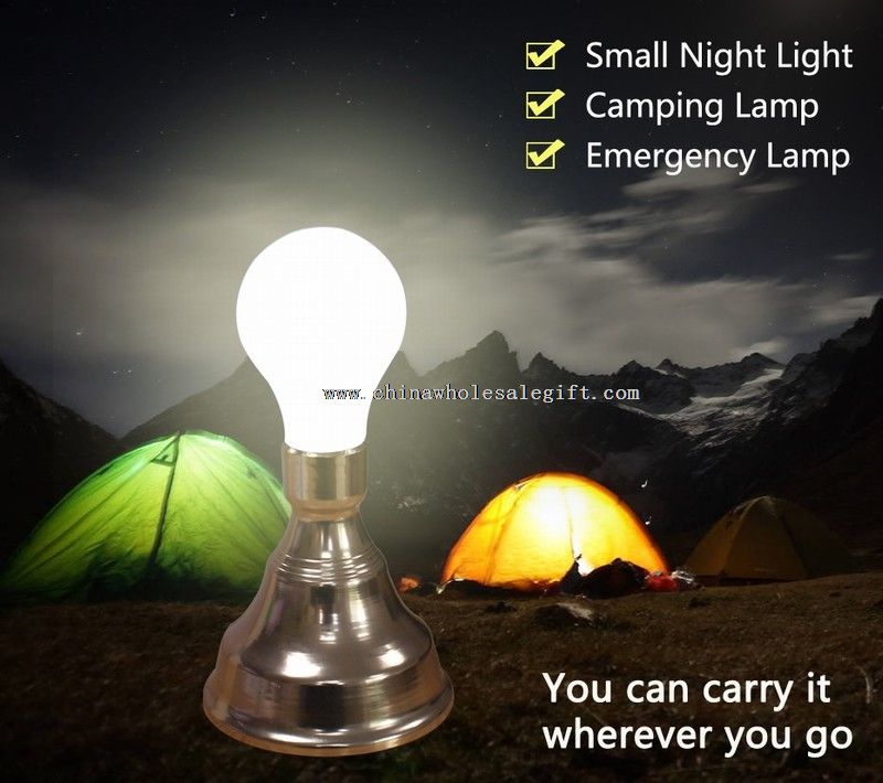 Proyector de luz bombilla campo emergencia exterior noche