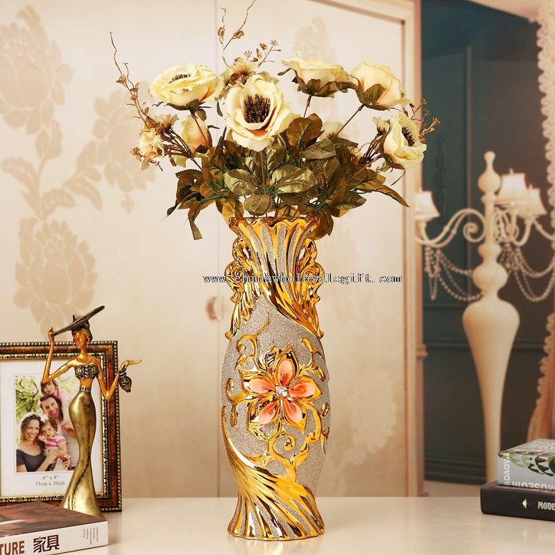 Porcelain Flower Vase Set