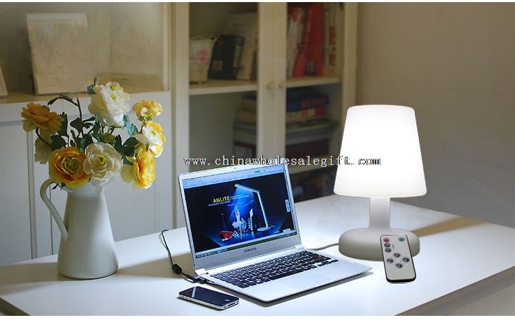 Table lamp with remote on/off