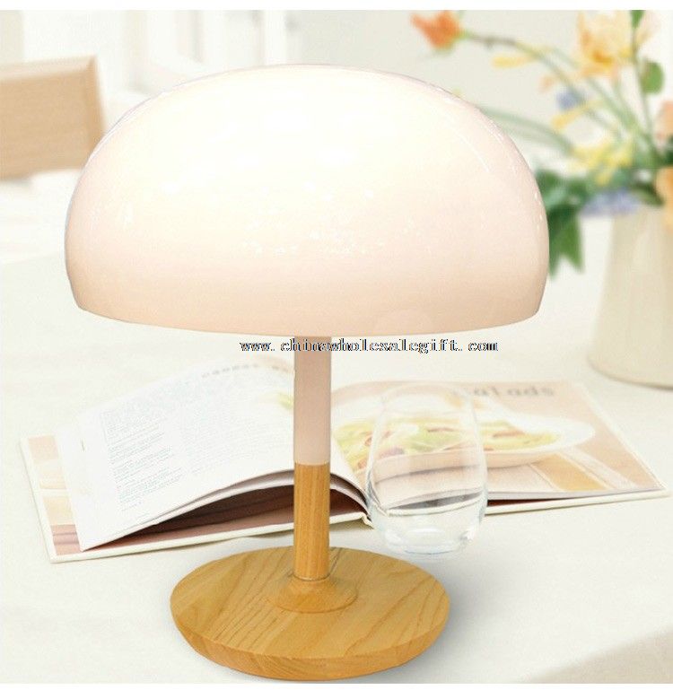 Lampa stołowa do drewna