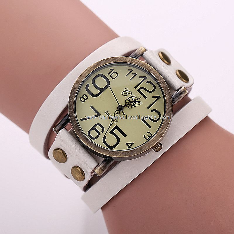 quartz vintage watch
