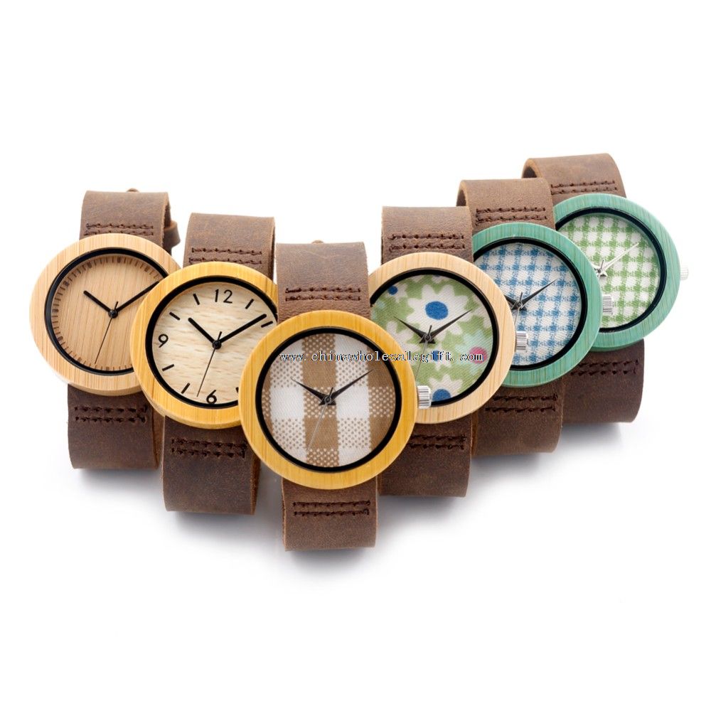 Montre en bois de Quartz bracelet cuir