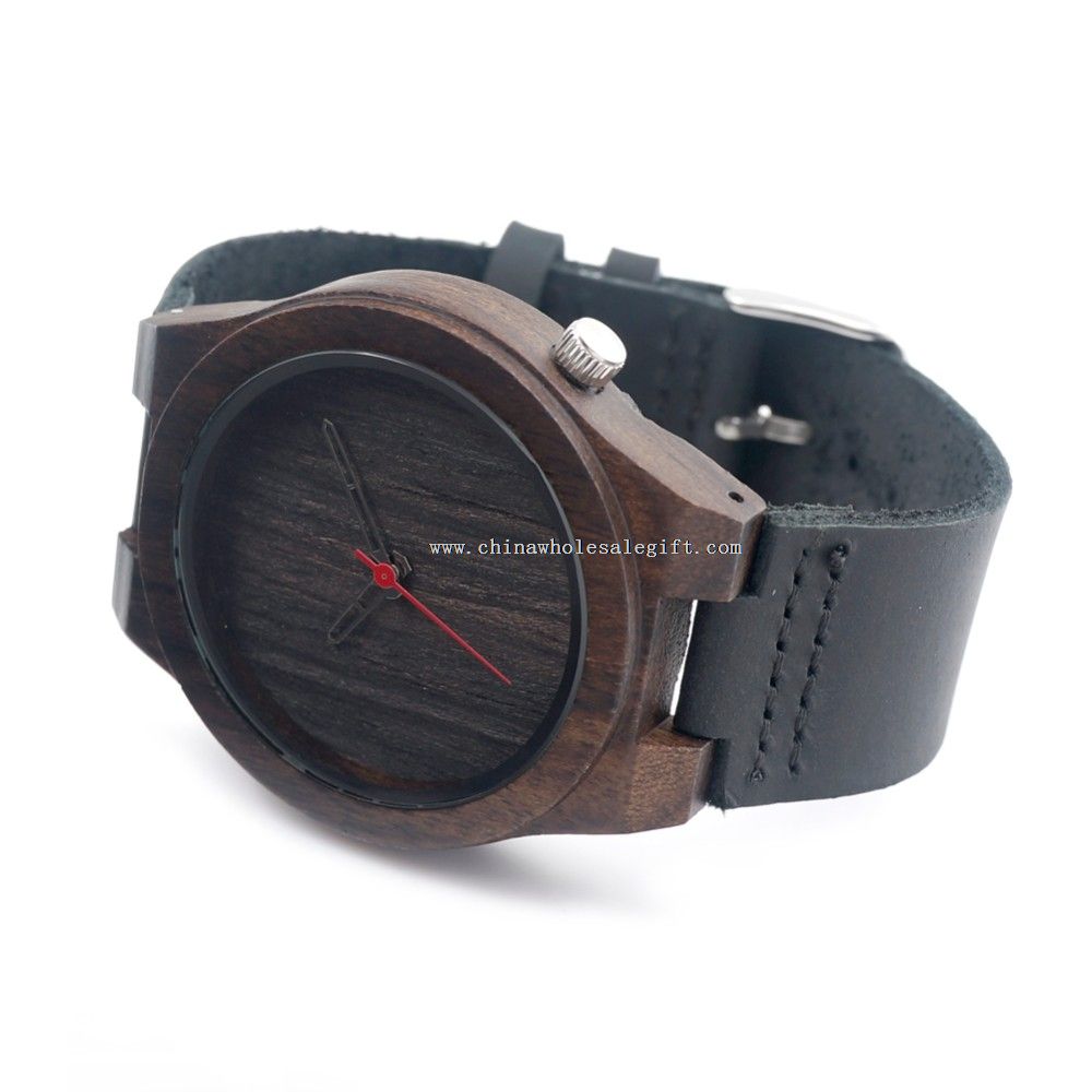drewniany zegarek dla mężczyzn jako prezent
