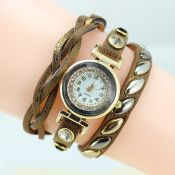 Les femmes s’habillent Quartz montres bracelets images