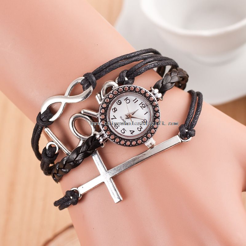 strap quartz wrist watch