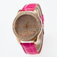 Full Diamond Dial Shining Charm Women Watches images