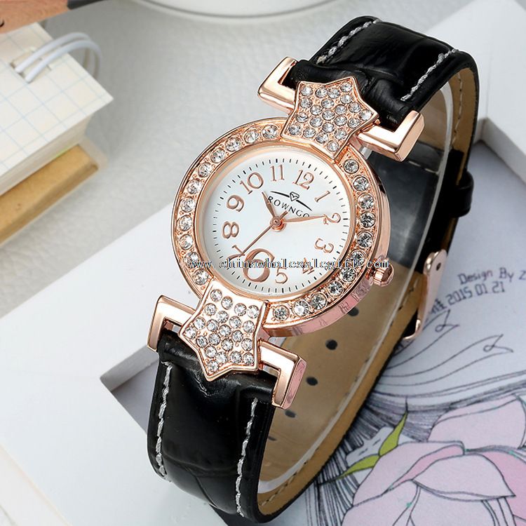 Кожаный ремешок кварцевые роскошные наручные часы