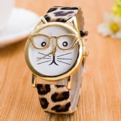 Ladies Cat Glass 7 Colors Quartz Watches images