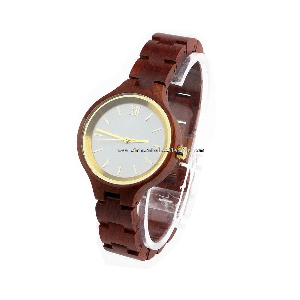 reloj de pulsera de madera