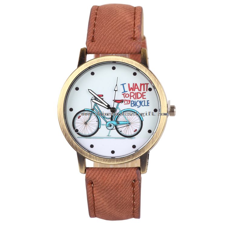 Relojes de las señoras jovenes