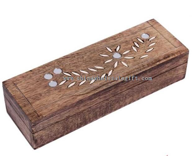 Ručně vyřezávané dřevěné hodinky Box
