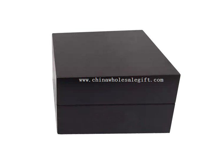 luxury wooden box with magnetic lock