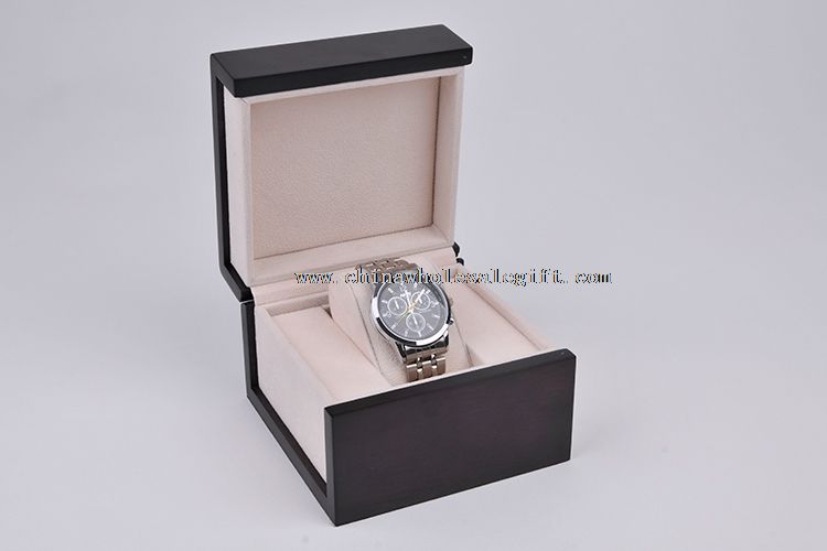 wooden single watch box