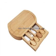 tabla para picar de bambú con cuchillo images