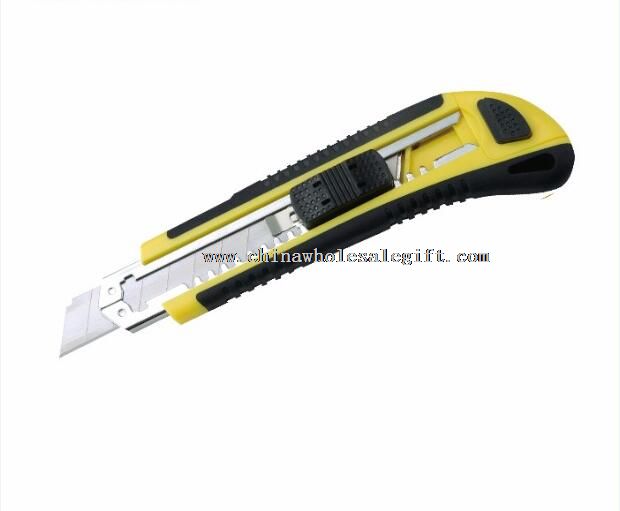 18MM Utility Knife with Skidproof Rubber Handle