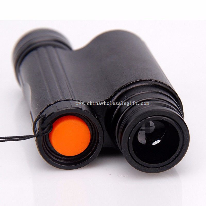 LED Zoomable Strong Light Flashlight