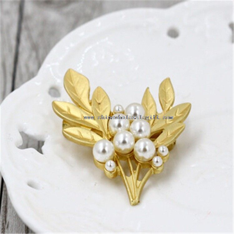 Baum Lapel Pin Badge