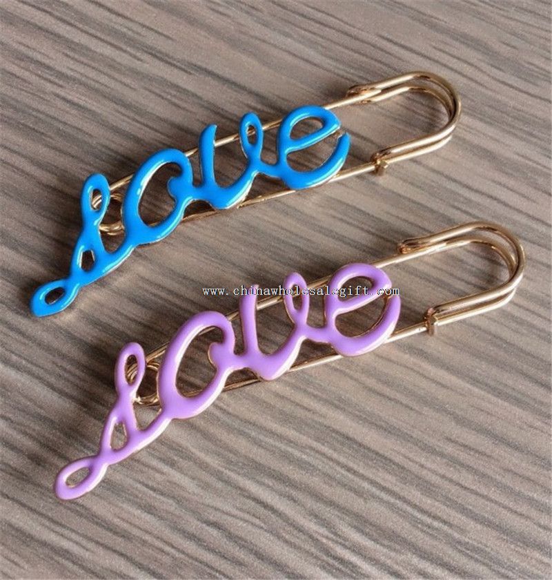 Liebe pin