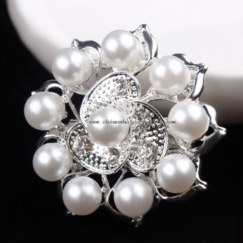 Silver or gold diamante rhinestone pearl flower brooches