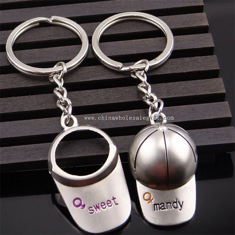 Bisbol Cap Keychain