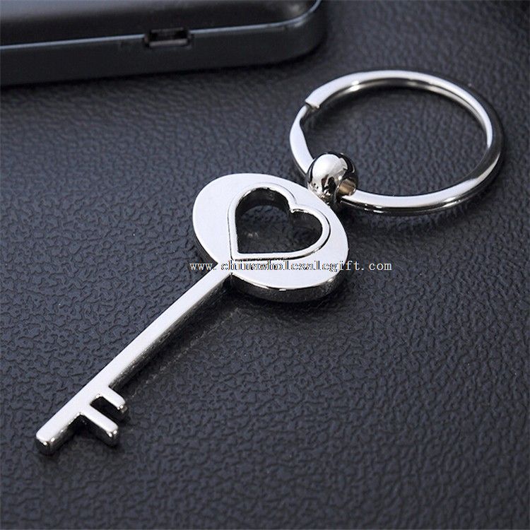 Metal Heart Key Shape Keychain