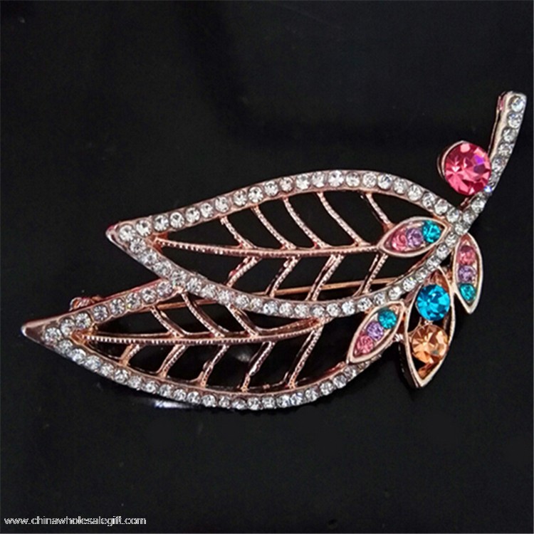 Crystal Blatt Shirt Lapel Pin Badge