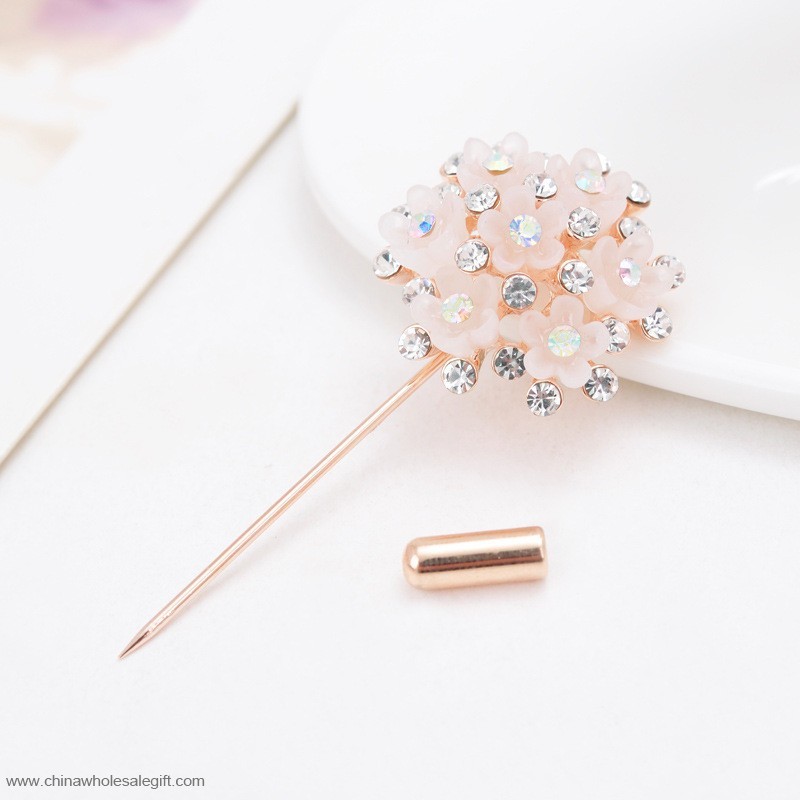  strass metallo lapel pin