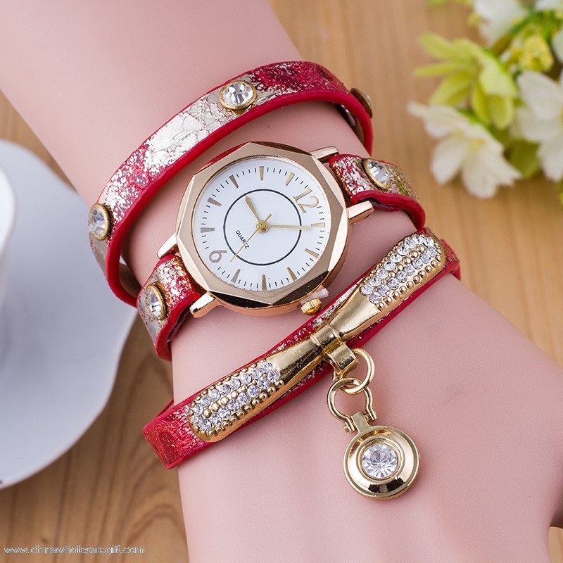 Bright long strap pu leather hand watch