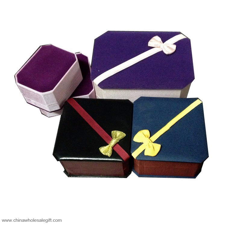 Colorful Velvet Watch Christmas Gift Box With Ribbon Bow