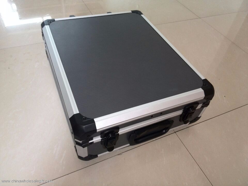 186 zestaw narzędzi case aluminium 